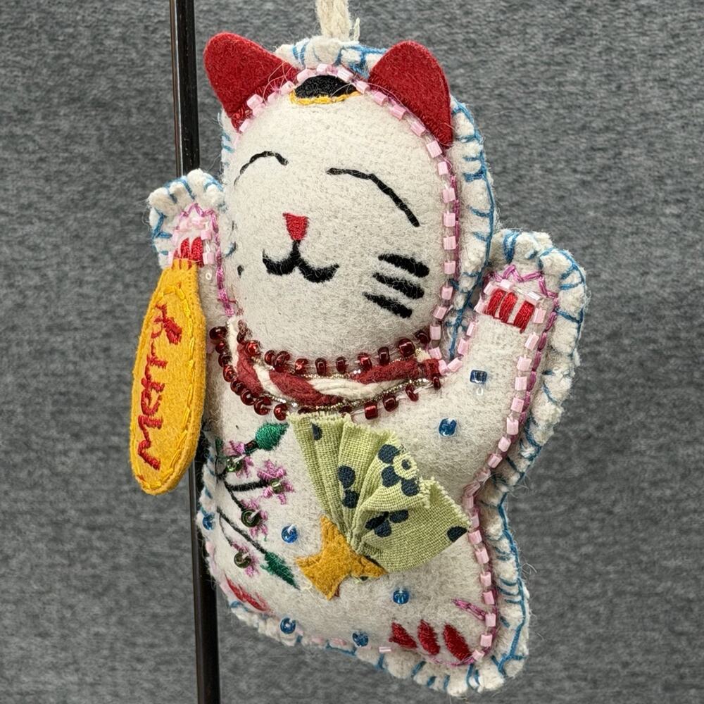 Fabric Embroidered Hanging Lucky Cat Ornament Maneki Neko Christmas 5" Merry - Picture 4 of 6